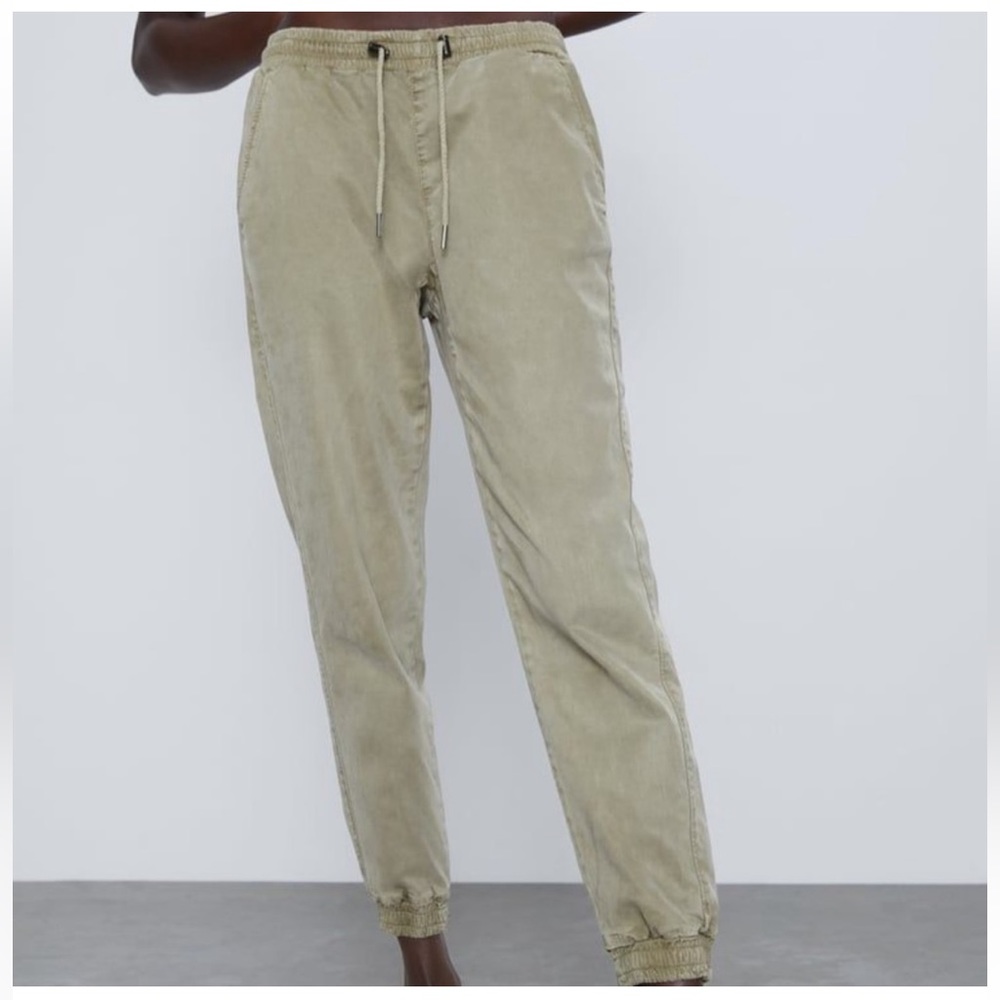 Zara The Jogging Cargo Pants